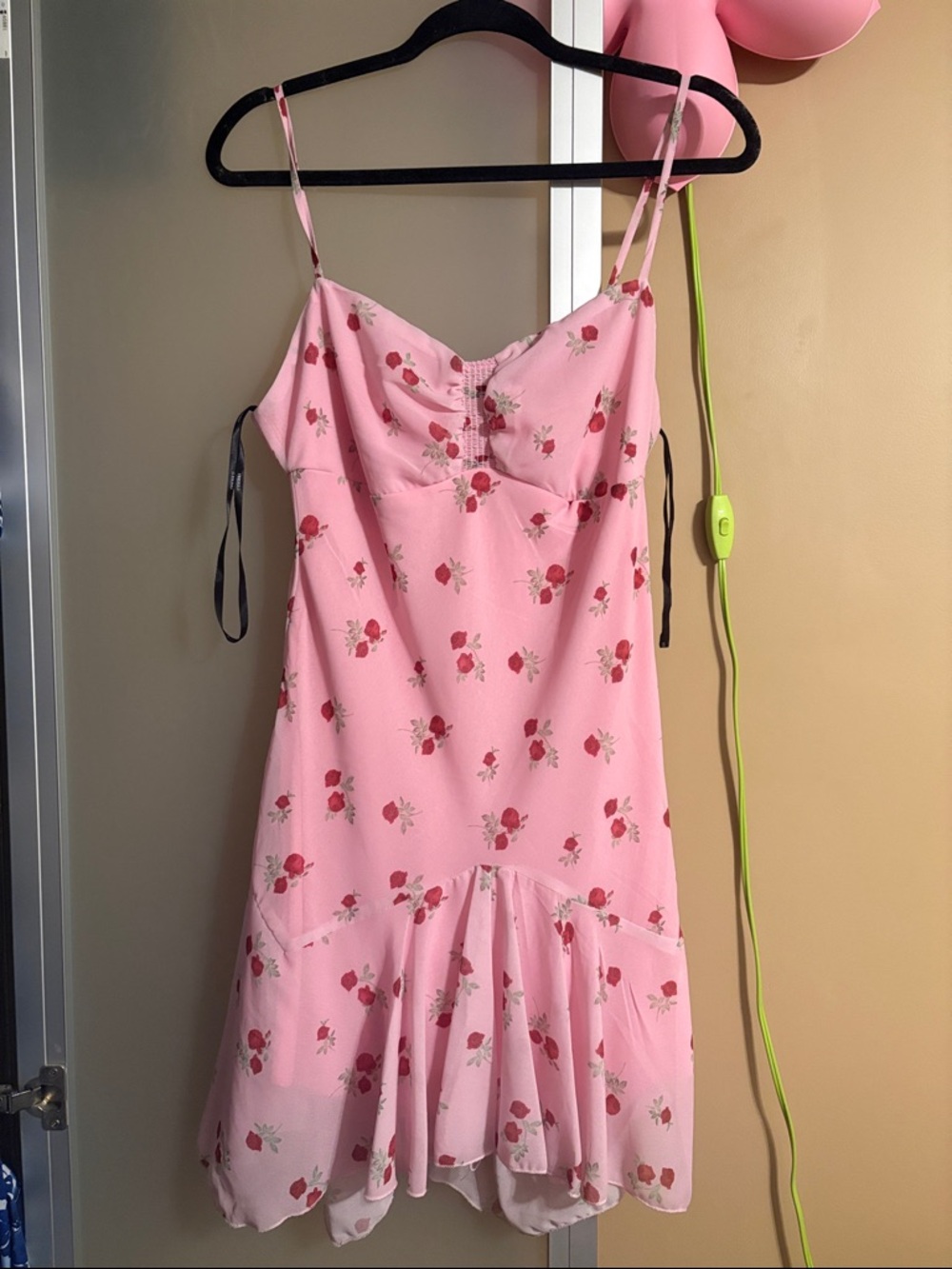BNWT Forever 21 Pink Floral Mini Short Spaghetti Strap Dress